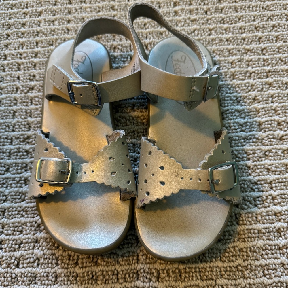 Footmates Ariel Matte Gold Sandal Size 12 GUC